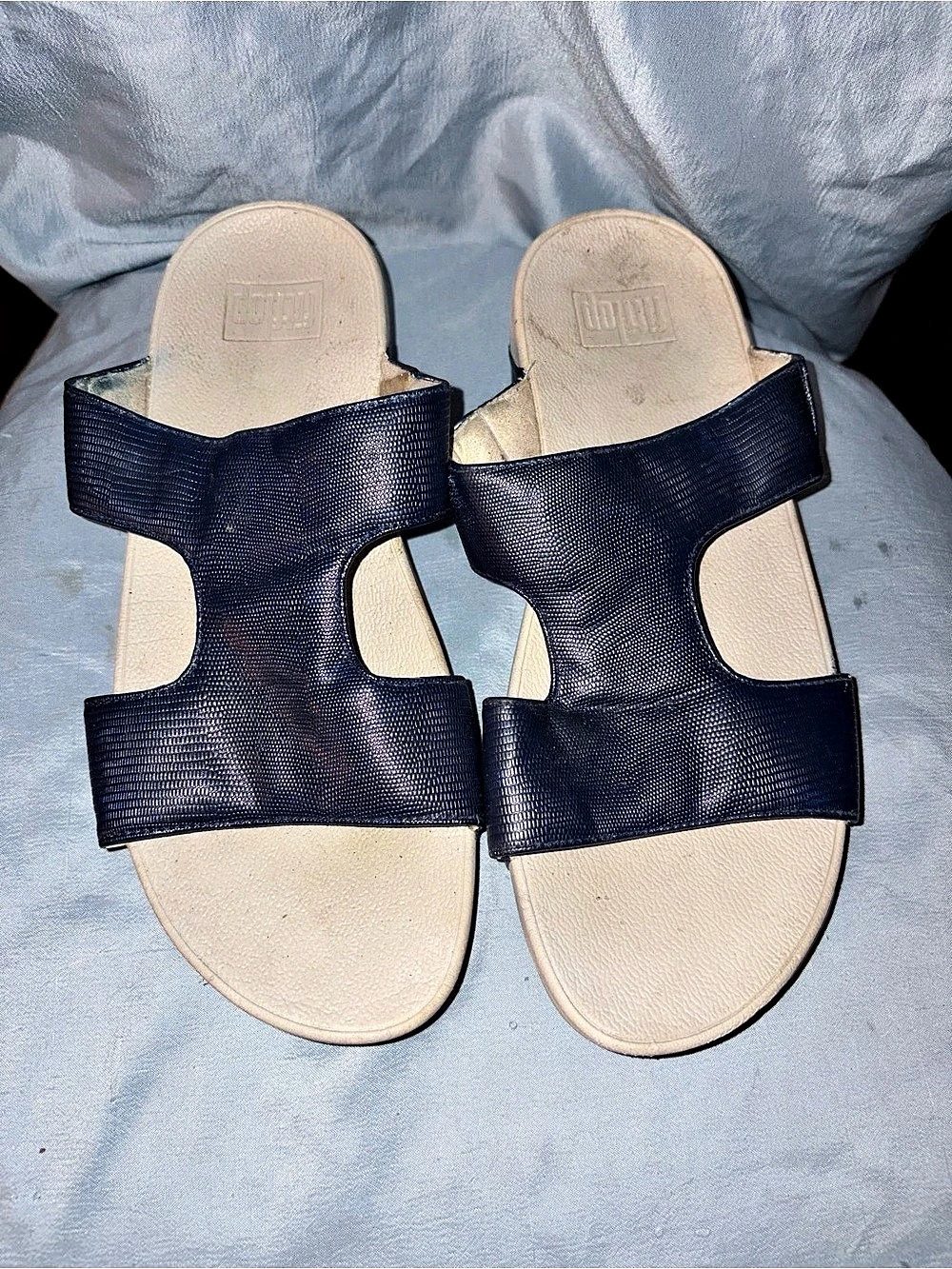 FitFlop Blue Leather-Style Slide Sandals size 9